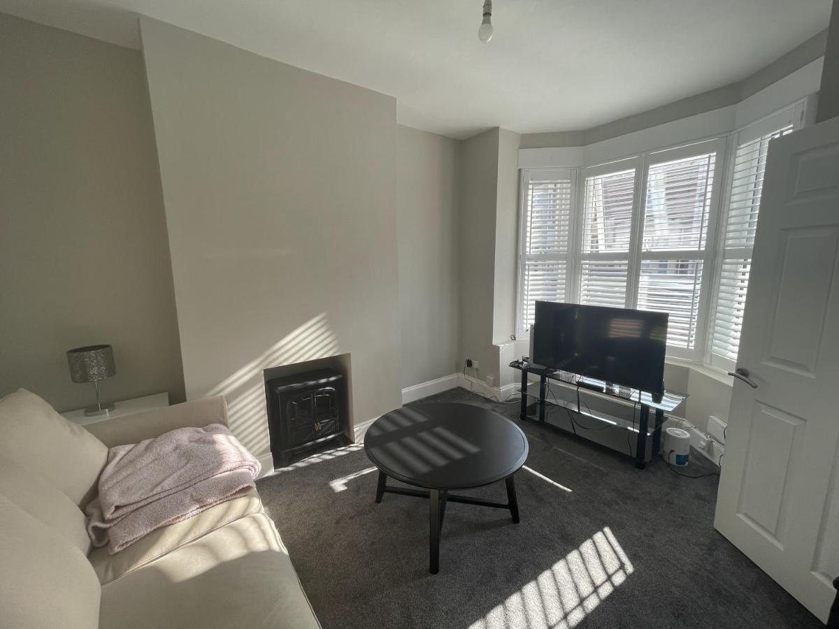 Family Home Copnor Portsmouth Esterno foto
